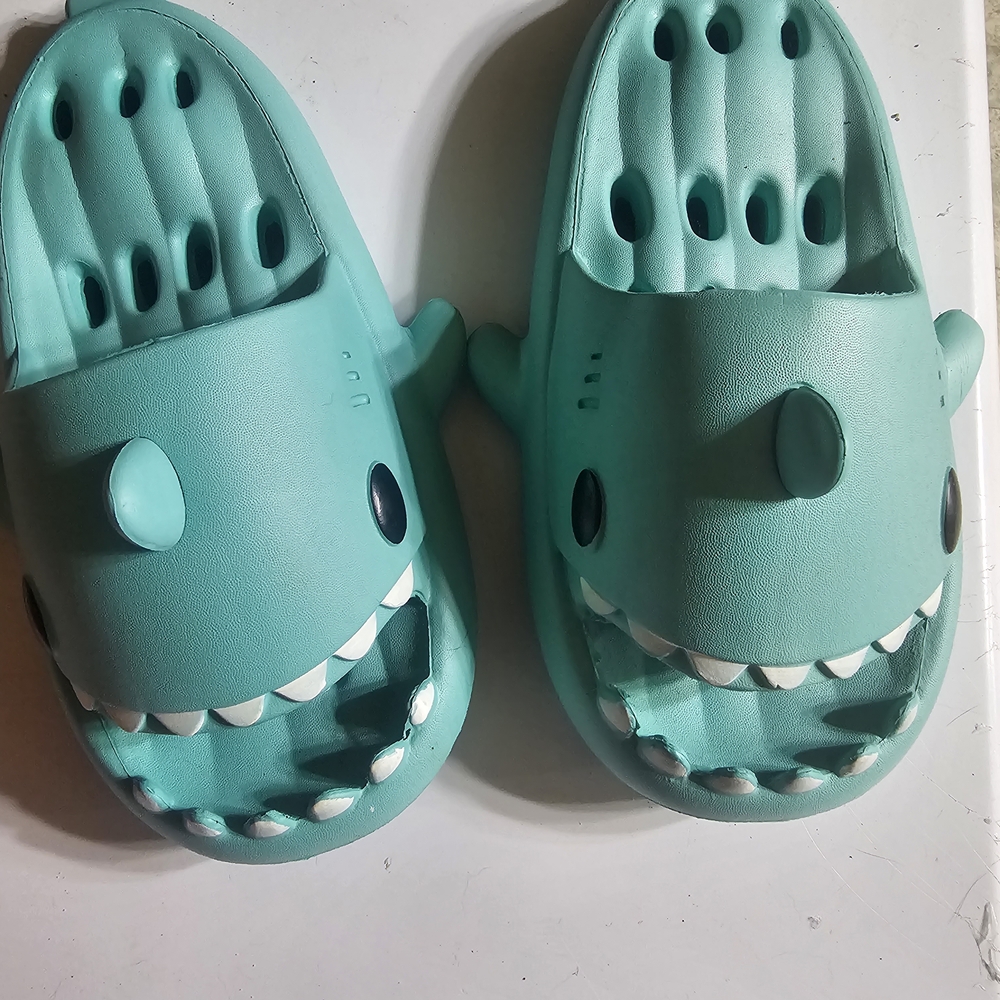 Shark Design Women's Sandals - Teal